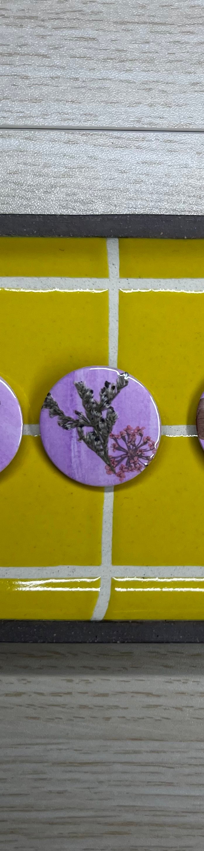 Dried flower